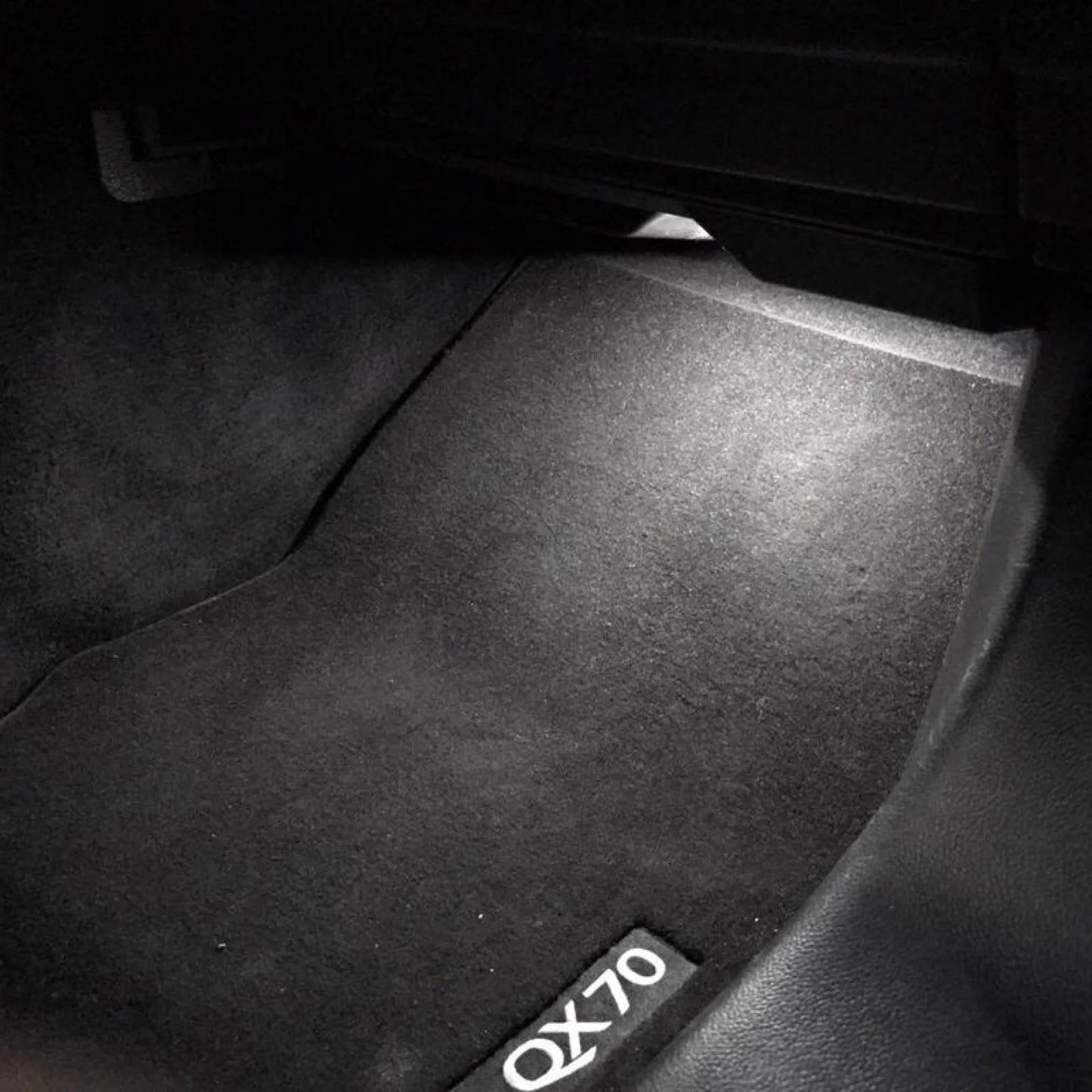 Zestaw LED Oświetlenie Wnętrza Infiniti FX30 FX35 FX37 QX70 Canbus